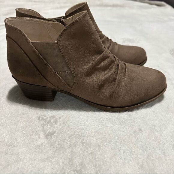 Life Stride Velocity 2.0 brown boots women’s size 7 - Picture 2 of 13